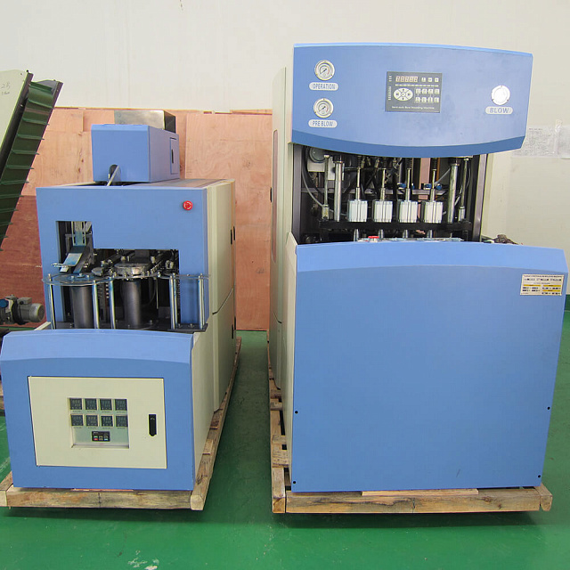 Полуавтоматическая машина для выдувания бутылок MG-SA4